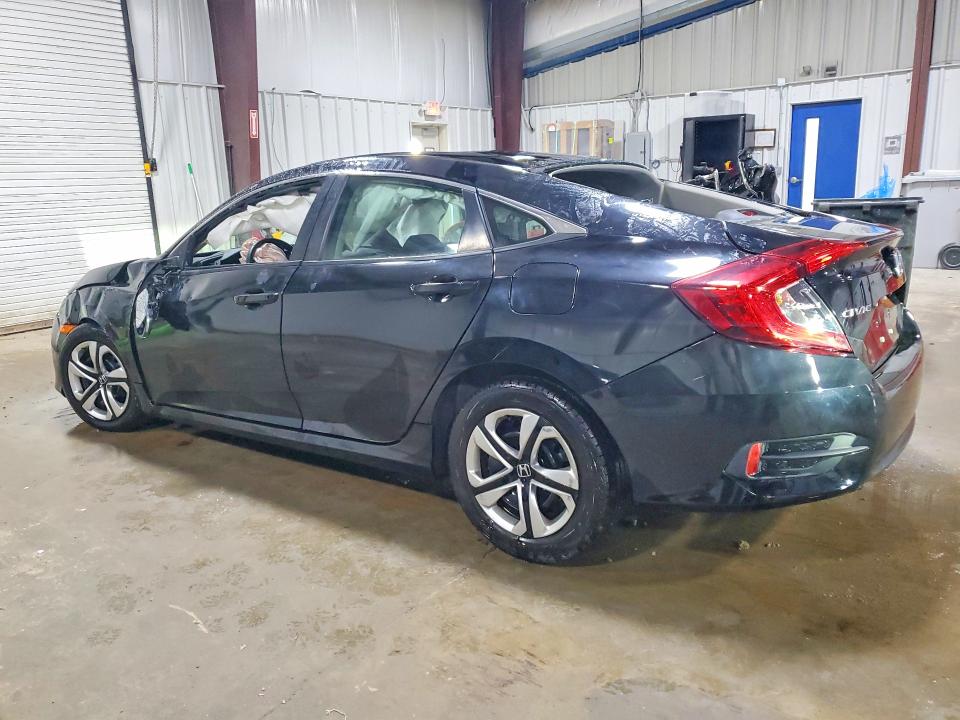 Продажа на аукционе авто 2018 Honda Civic, vin: 2HGFC2F51JH501526, номер лота: 48318346