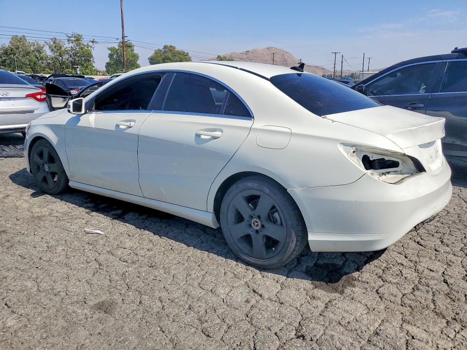 51520126 :رقم المزاد ، WDDSJ4EB5JN611806 vin ، 2018 Mercedes-benz Cla مزاد بيع