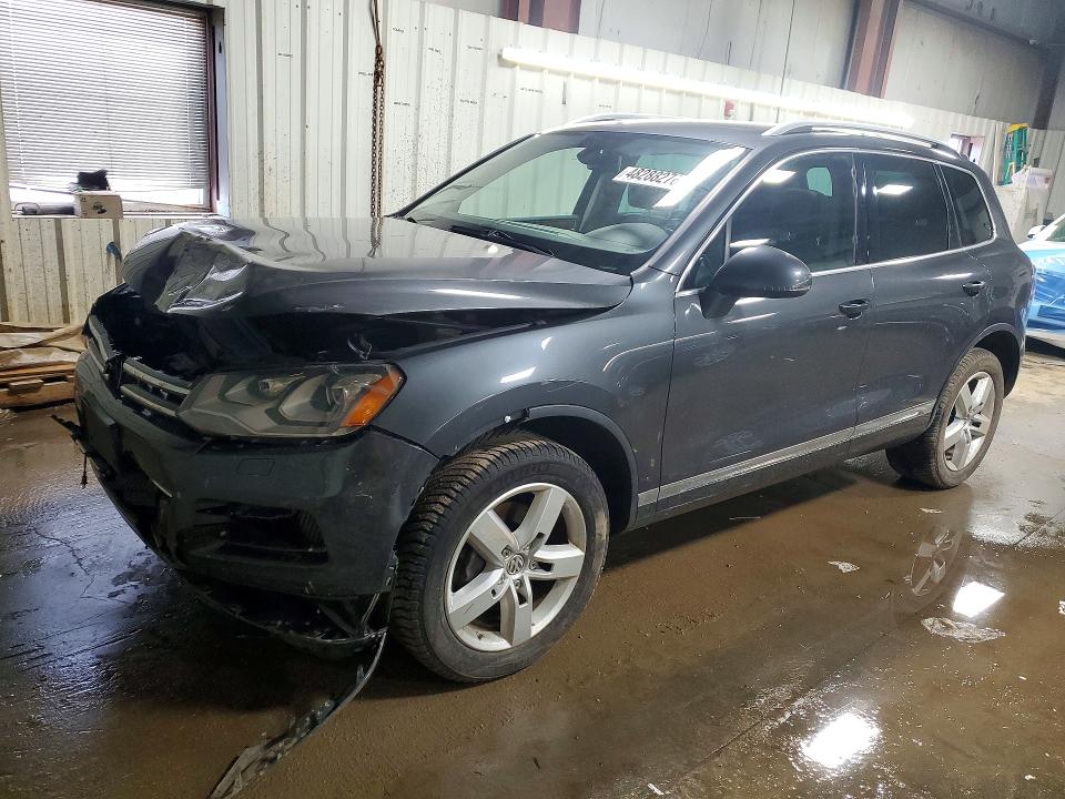 Продажа на аукционе авто 2014 Volkswagen Touareg, vin: WVGEP9BP0ED013505, номер лота: 48288276