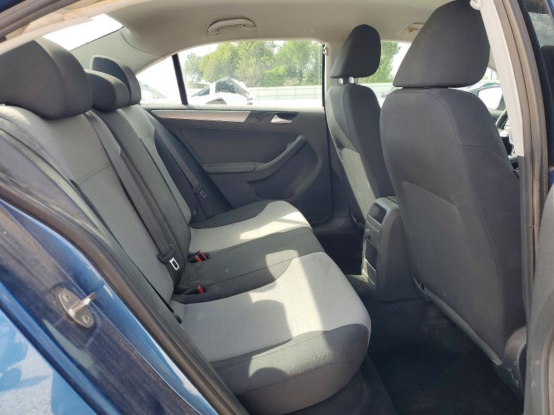 48770516 :رقم المزاد ، 3VW2B7AJ5HM367839 vin ، 2017 Volkswagen Jetta مزاد بيع