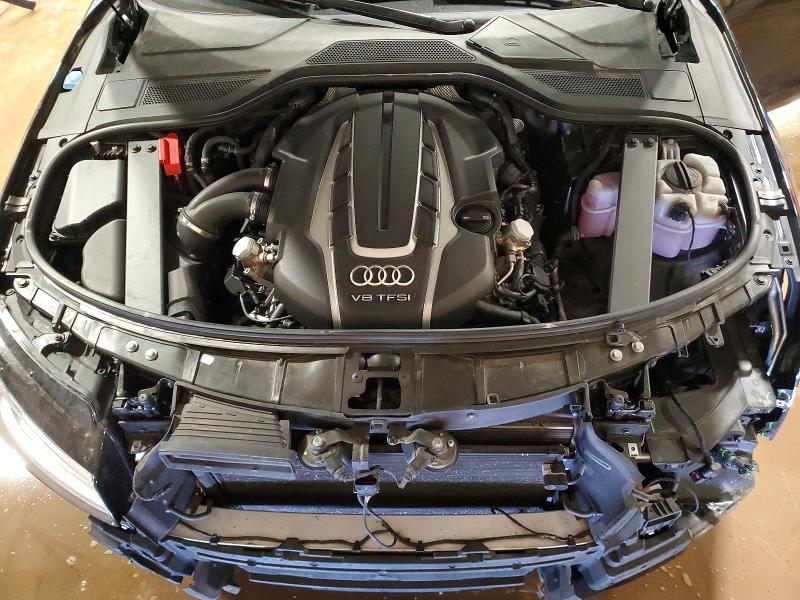 48144096 :رقم المزاد ، WAU32AFD5FN028926 vin ، 2015 Audi A8 مزاد بيع