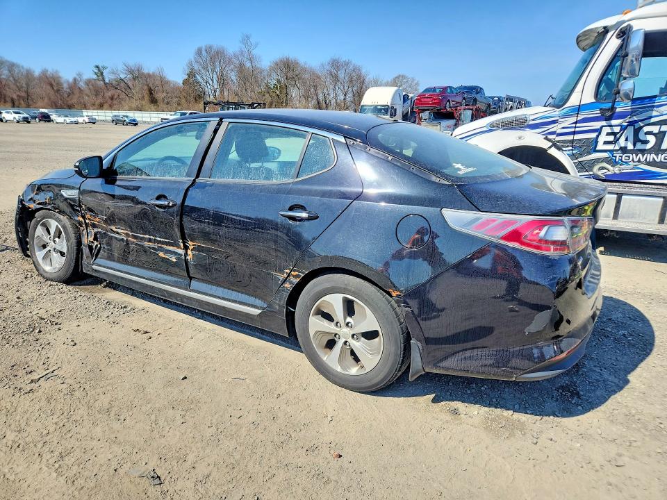 2015 Kia Optima Hybrid მანქანა იყიდება აუქციონზე, vin: KNAGM4AD1F5077593, აუქციონის ნომერი: 48223356