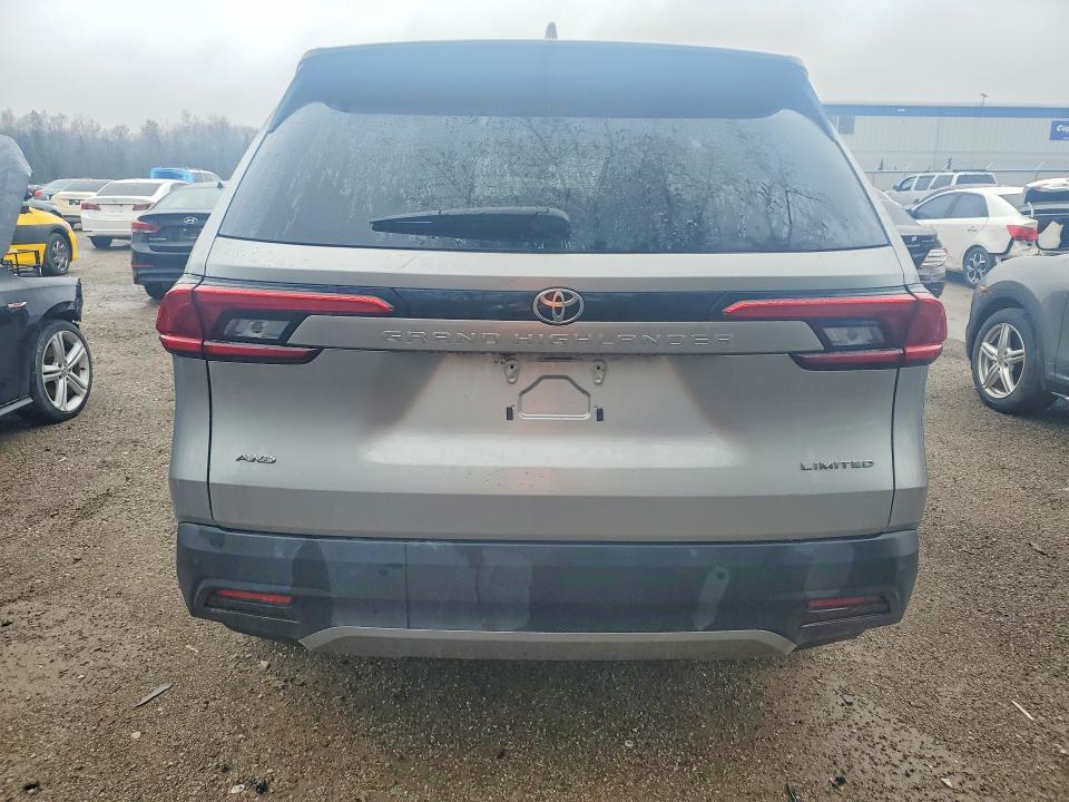 Продажа на аукционе авто 2024 Toyota Grand Highlander, vin: 5TDAAAB57RS069097, номер лота: 49865826