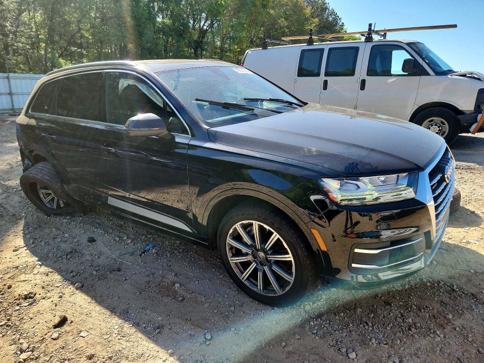 Продажа на аукционе авто 2017 Audi Q7, vin: WA1LAAF78HD014117, номер лота: 49507926
