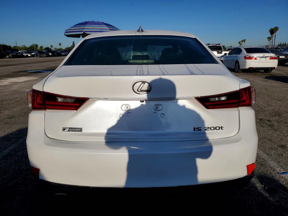 49949456 :رقم المزاد ، JTHBA1D22G5004439 vin ، 2016 Lexus Is مزاد بيع