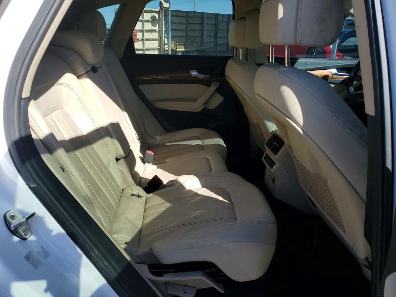 48879216 :رقم المزاد ، WA1EAAFYXP2049141 vin ، 2023 Audi Q5 مزاد بيع