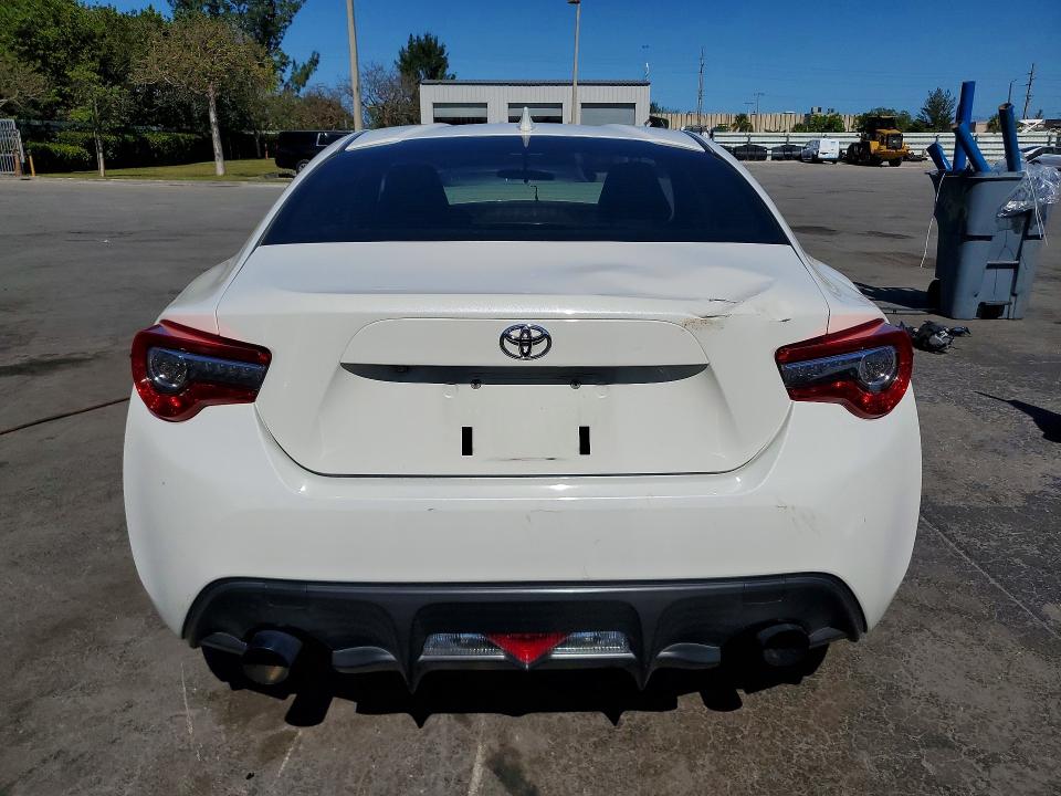 Продаж на аукціоні авто 2017 Toyota 86, vin: JF1ZNAA14H8711435, номер лоту: 51568306