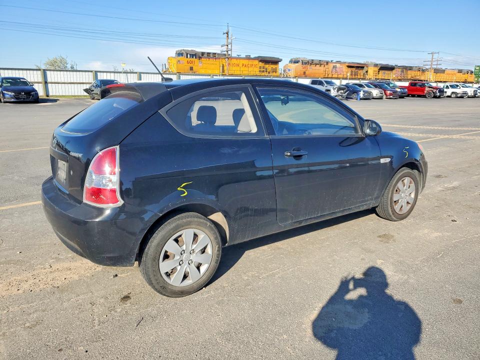 2009 Hyundai Accent მანქანა იყიდება აუქციონზე, vin: KMHCM36C59U129583, აუქციონის ნომერი: 51345156