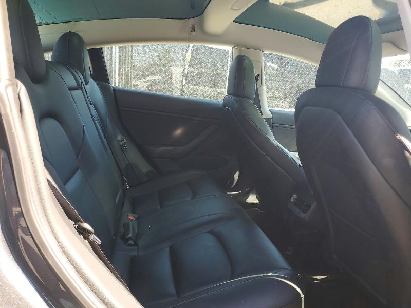 51067566 :رقم المزاد ، 5YJ3E1EB0KF453196 vin ، 2019 Tesla Model 3 مزاد بيع