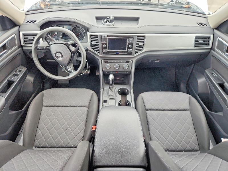 48353776 :رقم المزاد ، 1V2AR2CA0JC516013 vin ، 2018 Volkswagen Atlas مزاد بيع