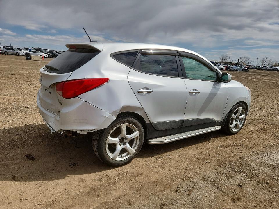 2011 Hyundai Tucson მანქანა იყიდება აუქციონზე, vin: KM8JUCAC0BU275328, აუქციონის ნომერი: 51797856
