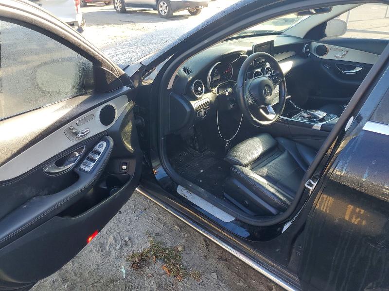 49697576 :رقم المزاد ، 55SWF4JB9GU121359 vin ، 2016 Mercedes-benz C مزاد بيع