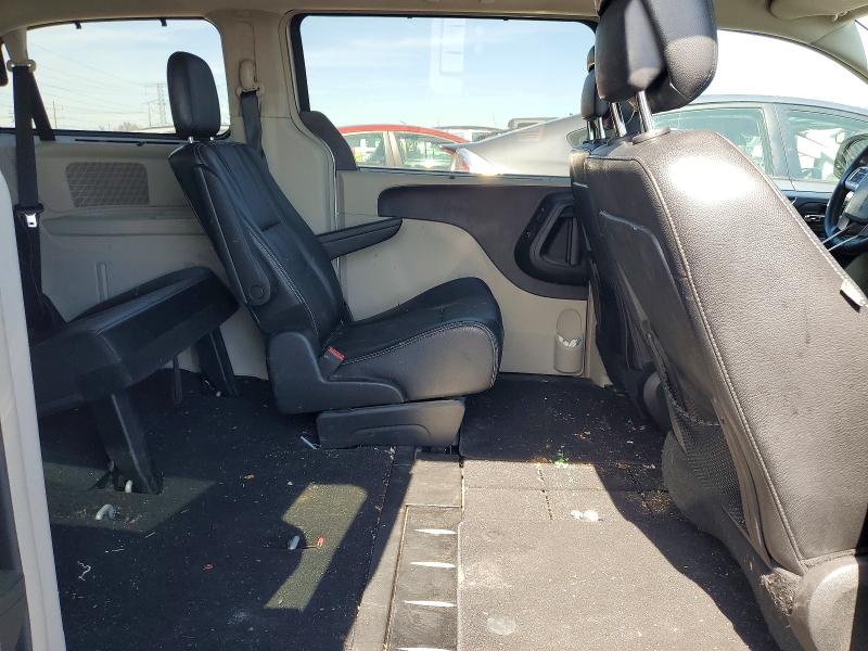 48846186 :رقم المزاد ، 2C4RC1CG5DR753757 vin ، 2013 Chrysler Town & Country مزاد بيع