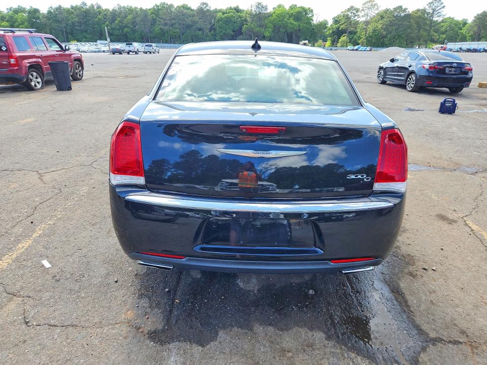49780486 :رقم المزاد ، 2C3CCAEGXFH755911 vin ، 2015 Chrysler 300c مزاد بيع