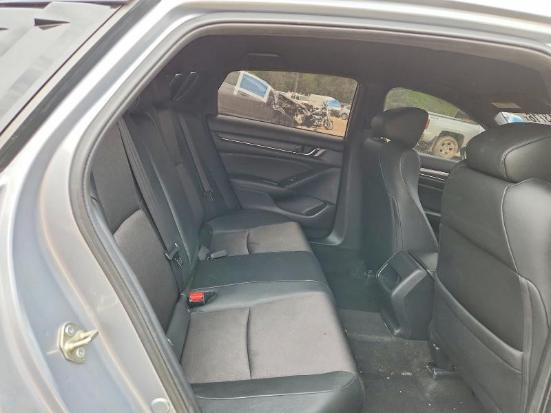 50713716 :رقم المزاد ، 1HGCV1F30KA168077 vin ، 2019 Honda Accord مزاد بيع