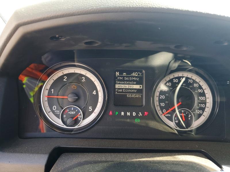 48678536 :رقم المزاد ، 3C63RRGL5JG199395 vin ، 2018 Ram 3500 مزاد بيع