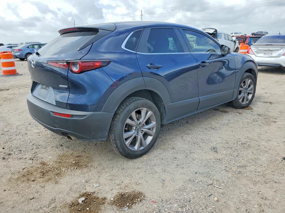 2021 Mazda Cx-30 მანქანა იყიდება აუქციონზე, vin: 3MVDMABL8MM236075, აუქციონის ნომერი: 49682776