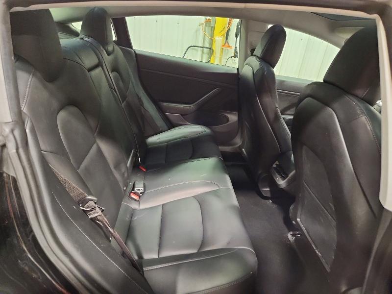 48096176 :رقم المزاد ، 5YJ3E1EB9JF182248 vin ، 2018 Tesla Model 3 مزاد بيع