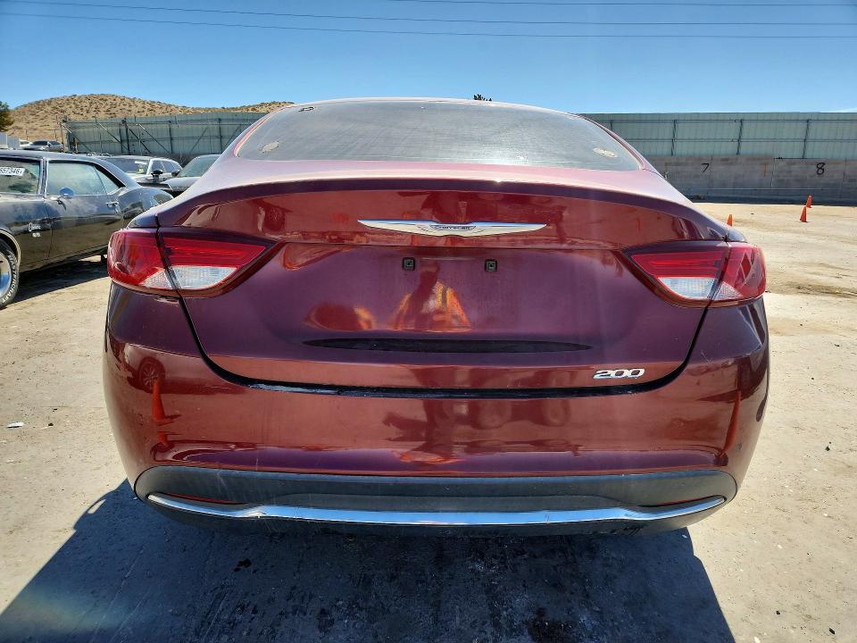 50742146 :رقم المزاد ، 1C3CCCAB4FN537234 vin ، 2015 Chrysler 200 مزاد بيع