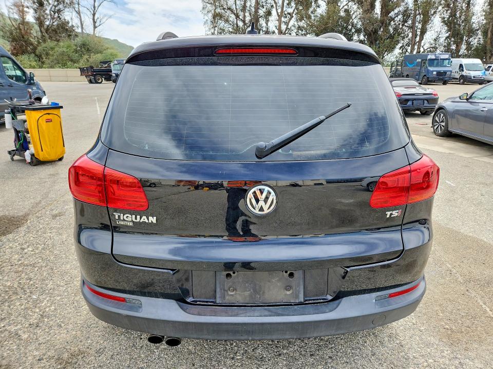 48841626 :رقم المزاد ، WVGAV7AX3HK053989 vin ، 2017 Volkswagen Tiguan مزاد بيع