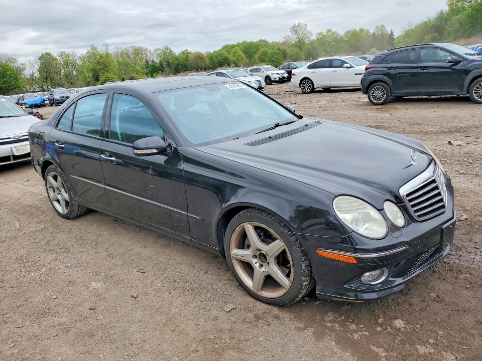 51010296 :رقم المزاد ، WDBUF87X17X223729 vin ، 2007 Mercedes-benz E مزاد بيع
