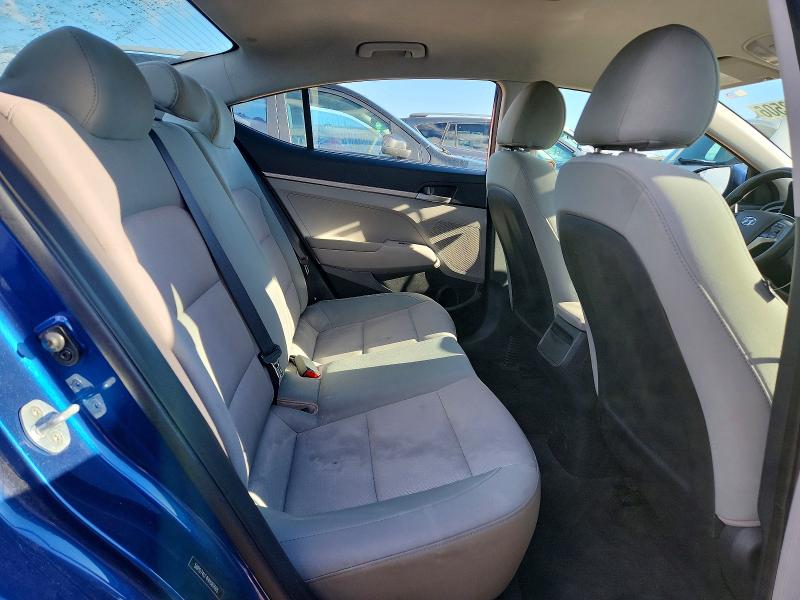 2017 Hyundai Elantra მანქანა იყიდება აუქციონზე, vin: 5NPD74LF4HH081605, აუქციონის ნომერი: 49578506
