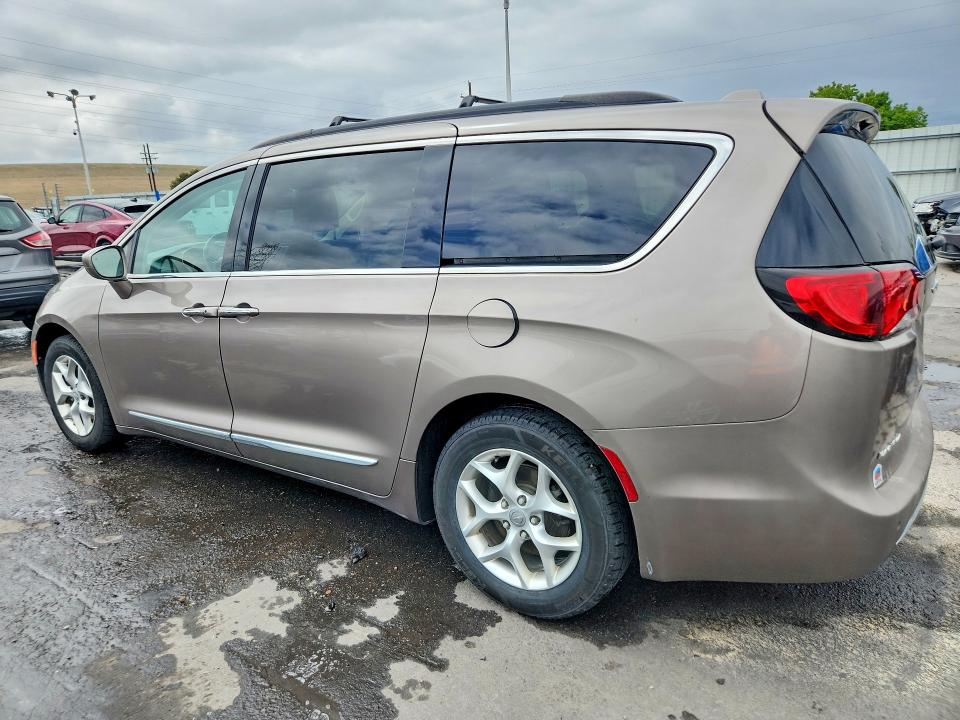 Продаж на аукціоні авто 2017 Chrysler Pacifica, vin: 2C4RC1BG5HR809557, номер лоту: 51191606