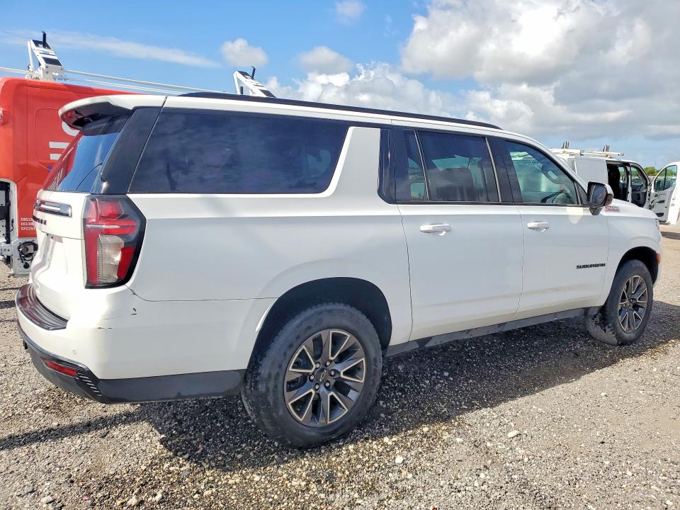 51106536 :رقم المزاد ، 1GNSKDKD1NR283397 vin ، 2022 Chevrolet Suburban مزاد بيع