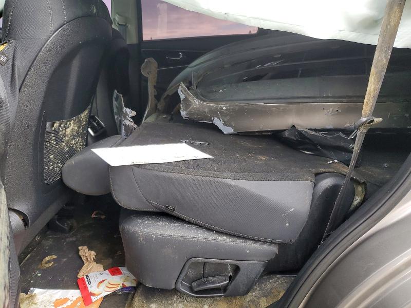 Продажа на аукционе авто 2019 Kia Sorento, vin: 5XYPG4A33KG549957, номер лота: 49270576