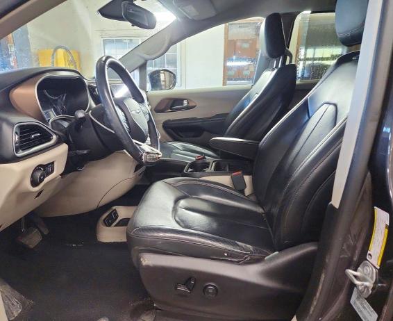 2017 Chrysler Pacifica მანქანა იყიდება აუქციონზე, vin: 2C4RC1BG6HR635742, აუქციონის ნომერი: 50078376