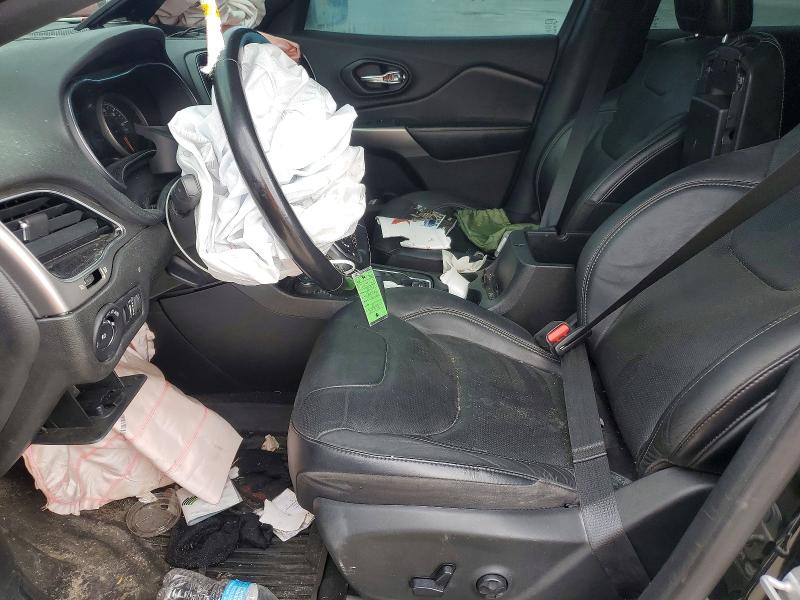 52070476 :رقم المزاد ، 1C4PJMMX8MD122940 vin ، 2021 Jeep Cherokee مزاد بيع