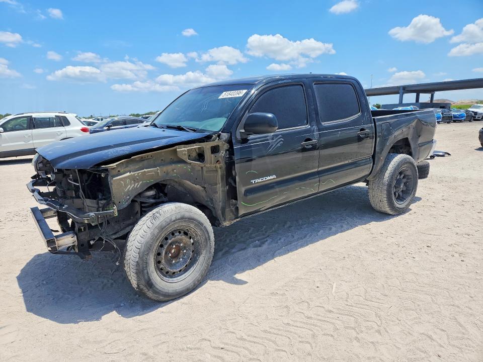 Продаж на аукціоні авто 2015 Toyota Tacoma, vin: 3TMJU4GN2FM192609, номер лоту: 51840396