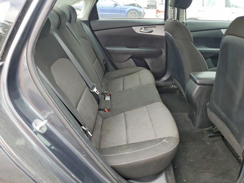 49224266 :رقم المزاد ، 3KPF24ADXPE585765 vin ، 2023 Kia Forte مزاد بيع
