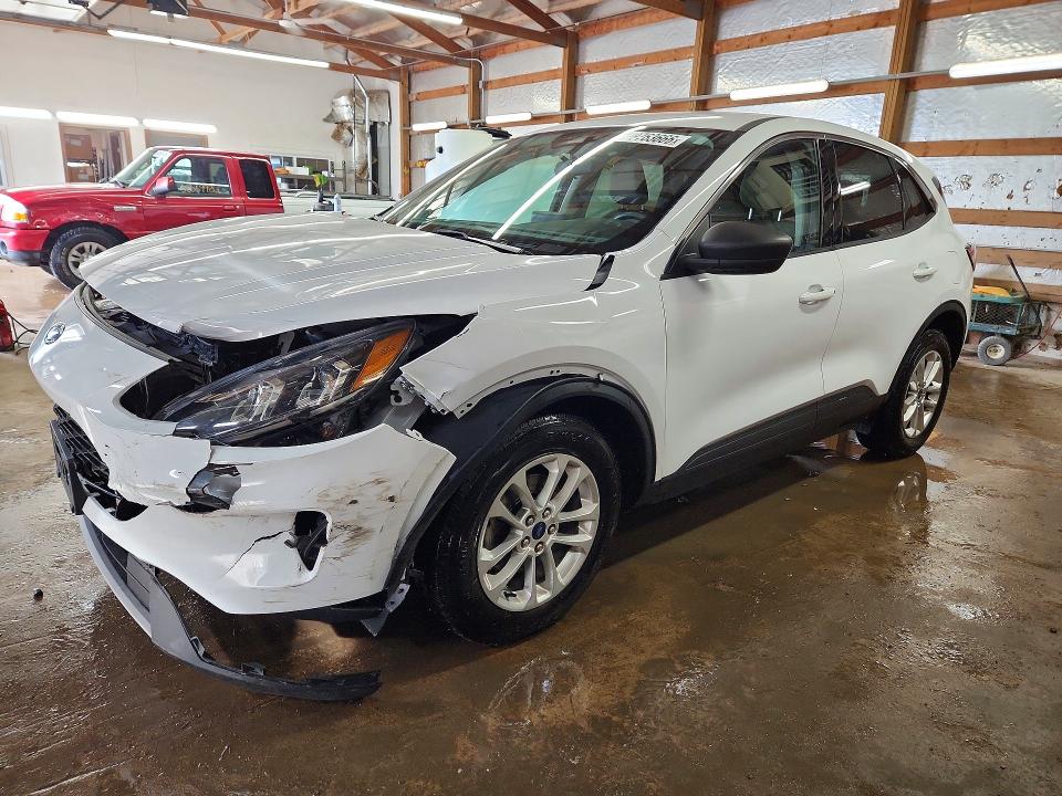49763666 :رقم المزاد ، 1FMCU9G6XNUA83822 vin ، 2022 Ford Escape مزاد بيع