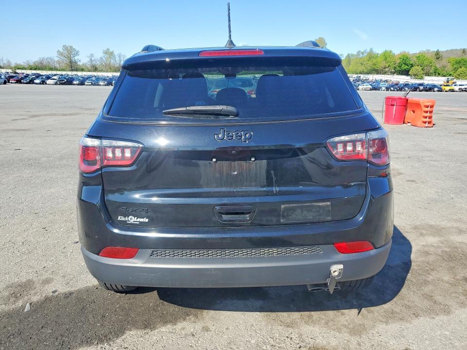 2018 Jeep Compass მანქანა იყიდება აუქციონზე, vin: 3C4NJDBB8JT397499, აუქციონის ნომერი: 50569016