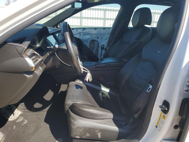 49873386 :رقم المزاد ، 1G6KD5RS0HU205033 vin ، 2017 Cadillac Ct6 مزاد بيع