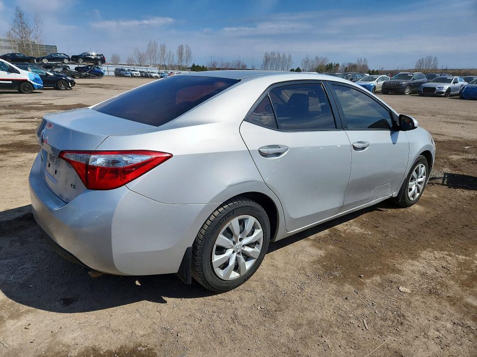 50426606 :رقم المزاد ، 2T1BURHEXFC459794 vin ، 2015 Toyota Corolla مزاد بيع