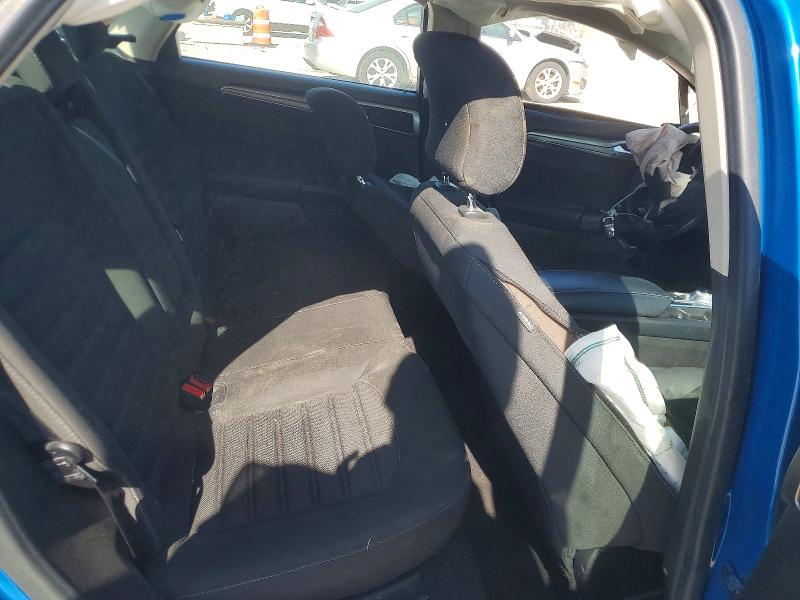 51542066 :رقم المزاد ، 3FA6P0LU7KR185015 vin ، 2019 Ford Fusion مزاد بيع