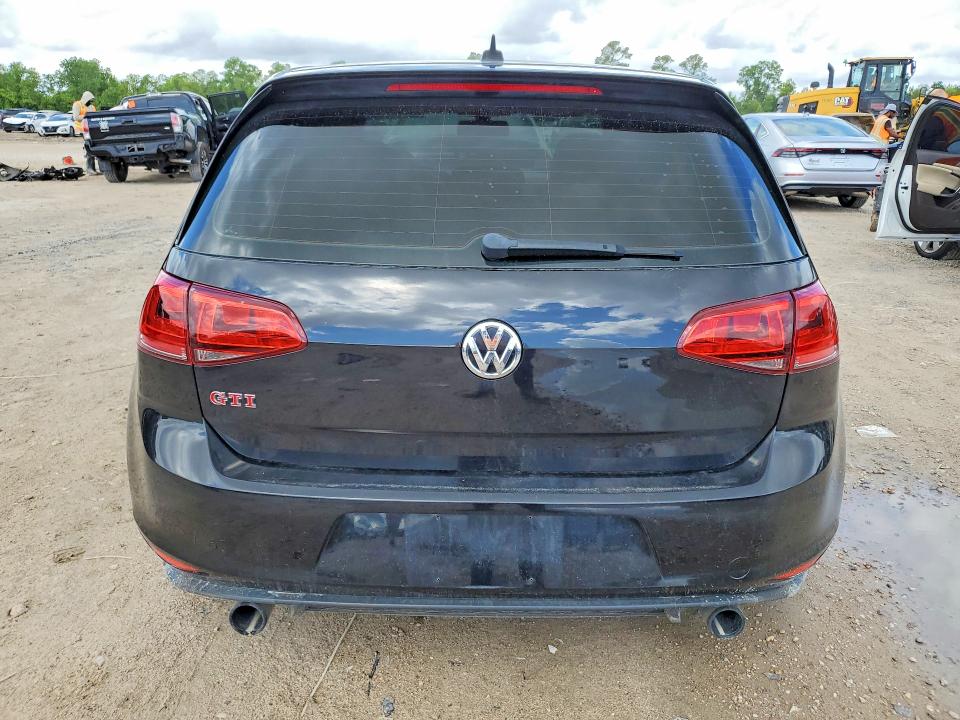 51142266 :رقم المزاد ، 3VW447AU9HM064754 vin ، 2017 Volkswagen Gti مزاد بيع