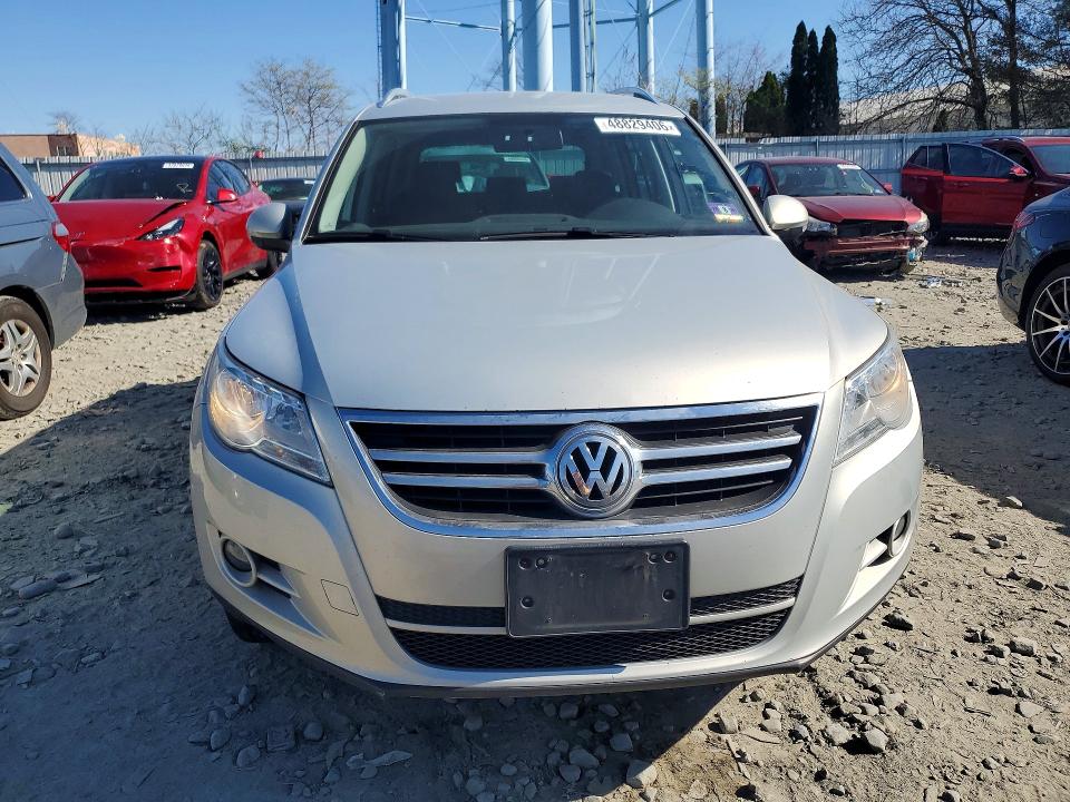 Aukcja sprzedaży 2011 Volkswagen Tiguan, vin: WVGBV7AX2BW560841, numer aukcji: 48829406