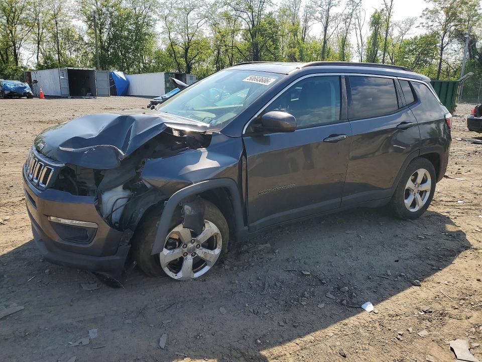 Auction sale of the 2017 Jeep Compass, vin: 3C4NJDBB3HT639674, lot number: 50693686