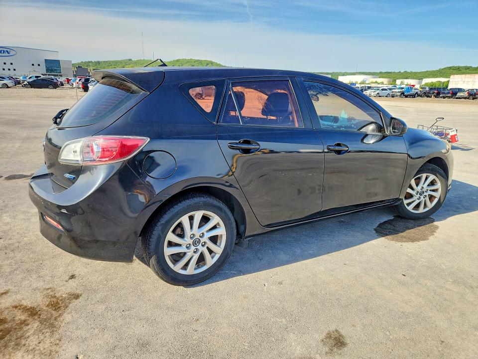 51373976 :رقم المزاد ، JM1BL1L78D1732455 vin ، 2013 Mazda 3 مزاد بيع