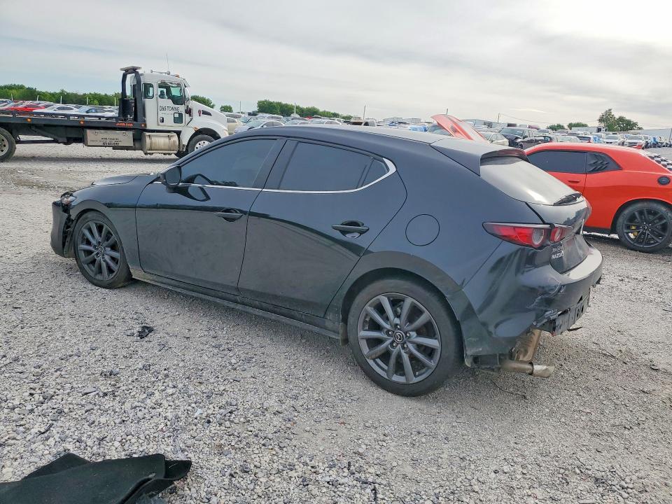 51572766 :رقم المزاد ، JM1BPAKL3M1321841 vin ، 2021 Mazda 3 مزاد بيع