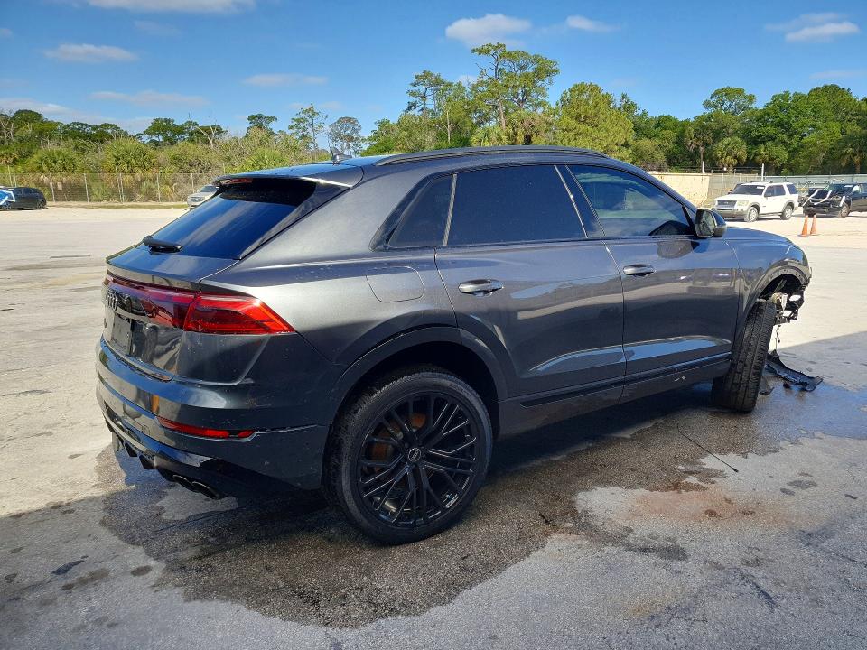 49753866 :رقم المزاد ، WA1AWBF15RD011669 vin ، 2024 Audi Sq8 مزاد بيع