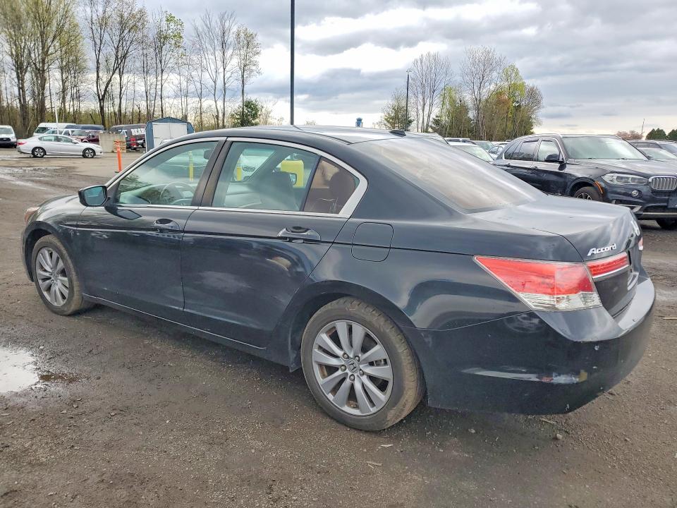 50255476 :رقم المزاد ، 1HGCP2F87BA004112 vin ، 2011 Honda Accord مزاد بيع