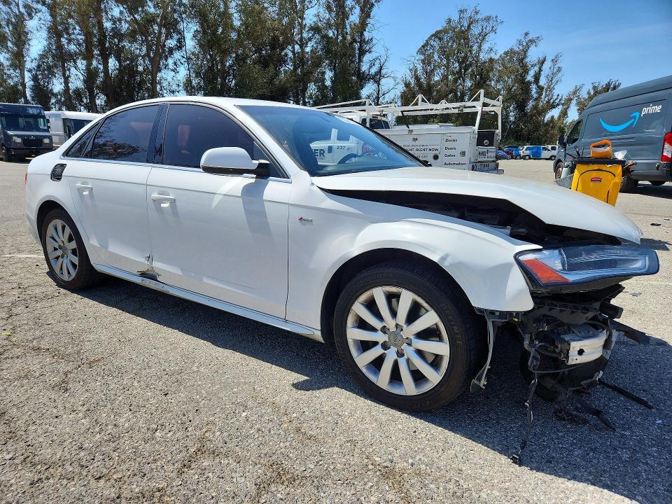 Продаж на аукціоні авто 2015 Audi A4, vin: WAUAFAFL6FN024533, номер лоту: 50341716