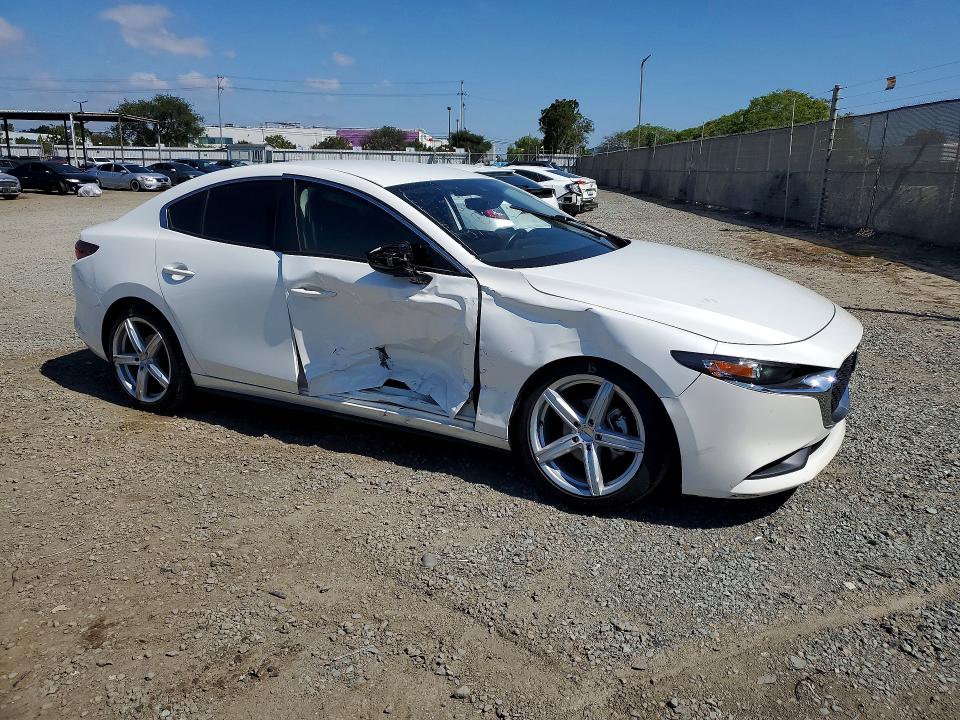 Продажа на аукционе авто 2020 Mazda 3, vin: JM1BPACL9L1171439, номер лота: 49846686