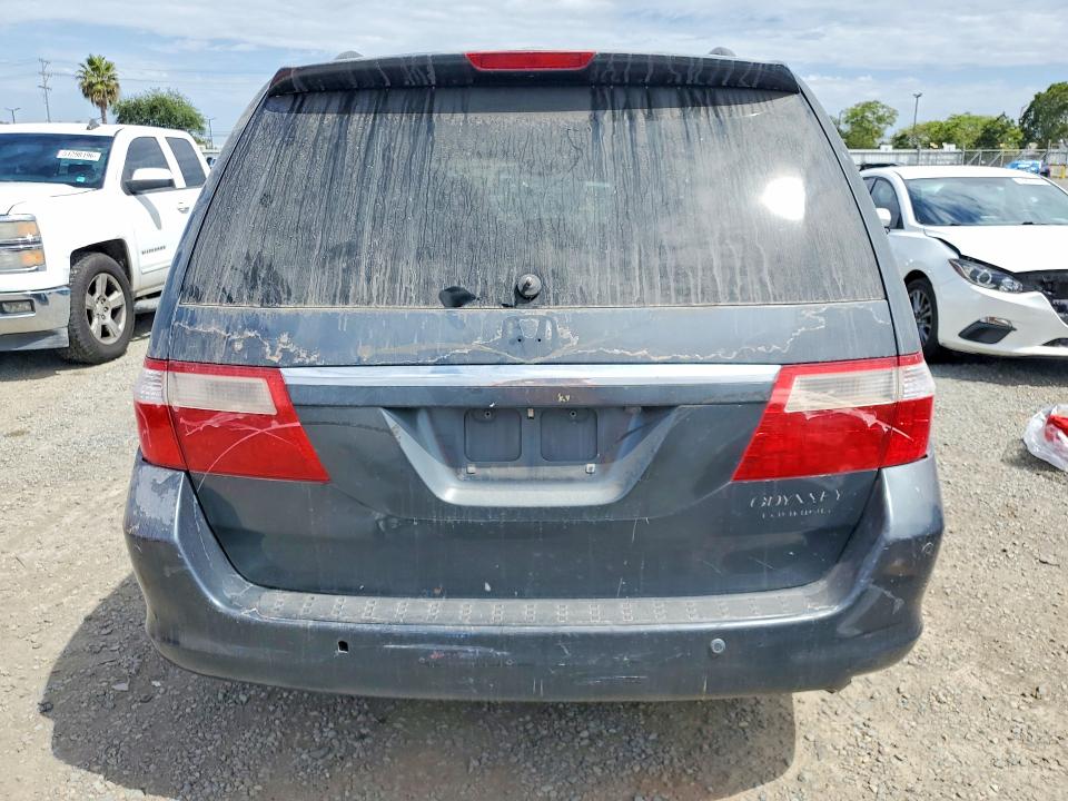 52018596 :رقم المزاد ، 5FNRL38815B085028 vin ، 2005 Honda Odyssey مزاد بيع