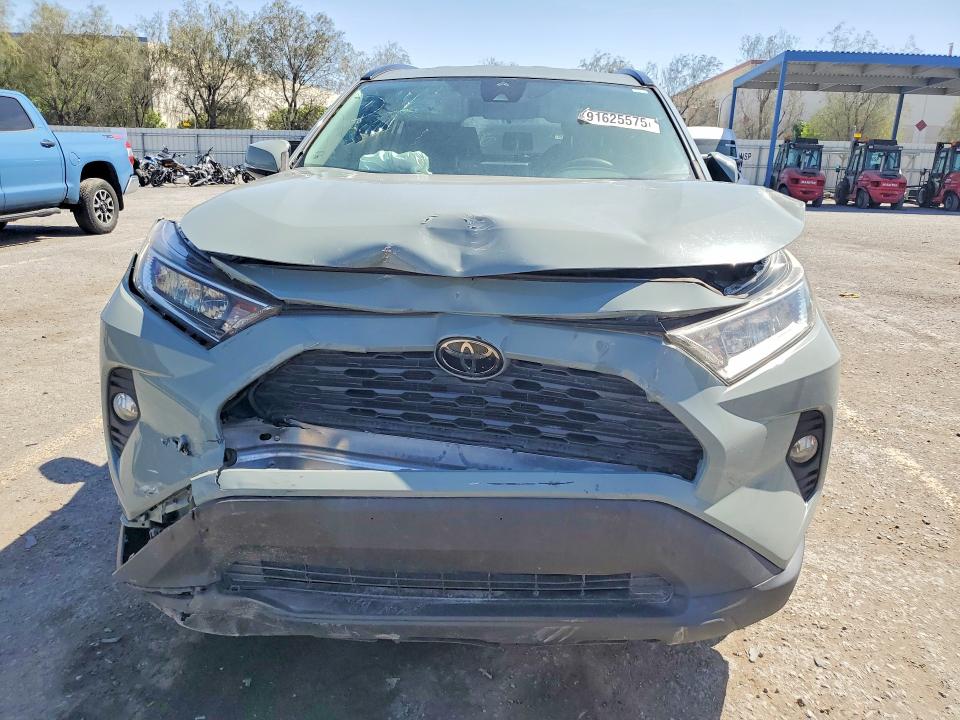 2021 Toyota Rav4 მანქანა იყიდება აუქციონზე, vin: 2T3W1RFV8MW114134, აუქციონის ნომერი: 91625575