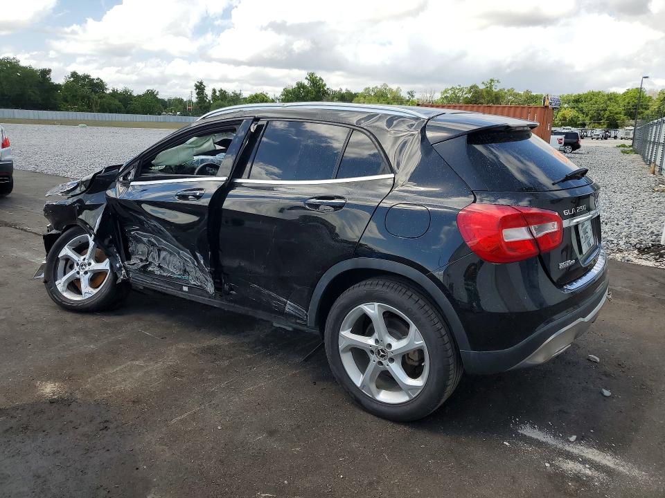 50152486 :رقم المزاد ، WDCTG4EB0JJ515385 vin ، 2018 Mercedes-benz Gla مزاد بيع